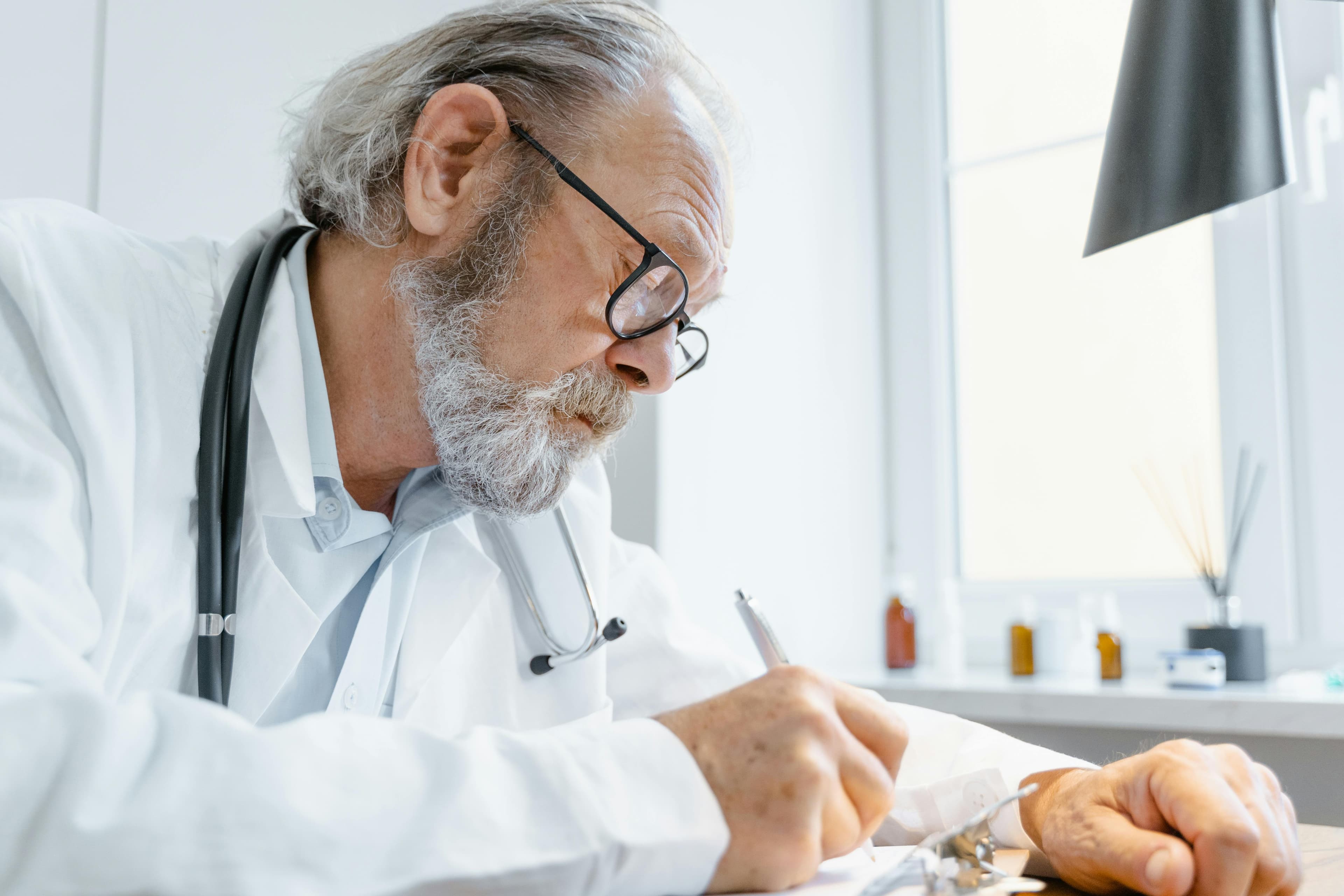 Cerebral Biomarkers Revolution: Early Detection of Cognitive Decline 10 Years Before Symptoms